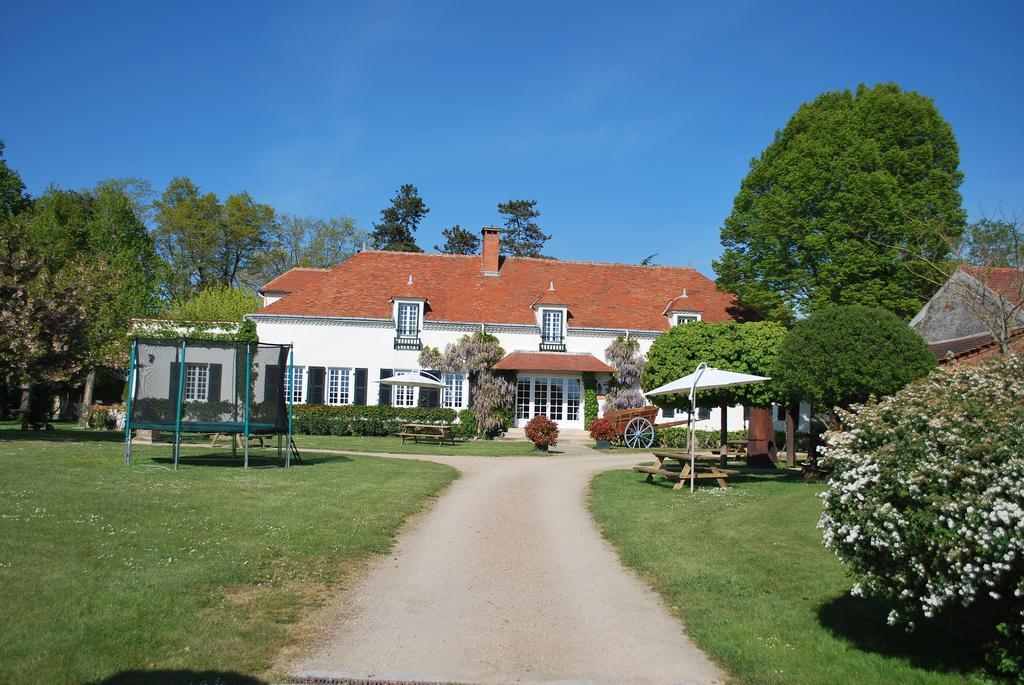 Domaine Les Gandins Bed & Breakfast Saint-Germain-de-Salles Exterior foto