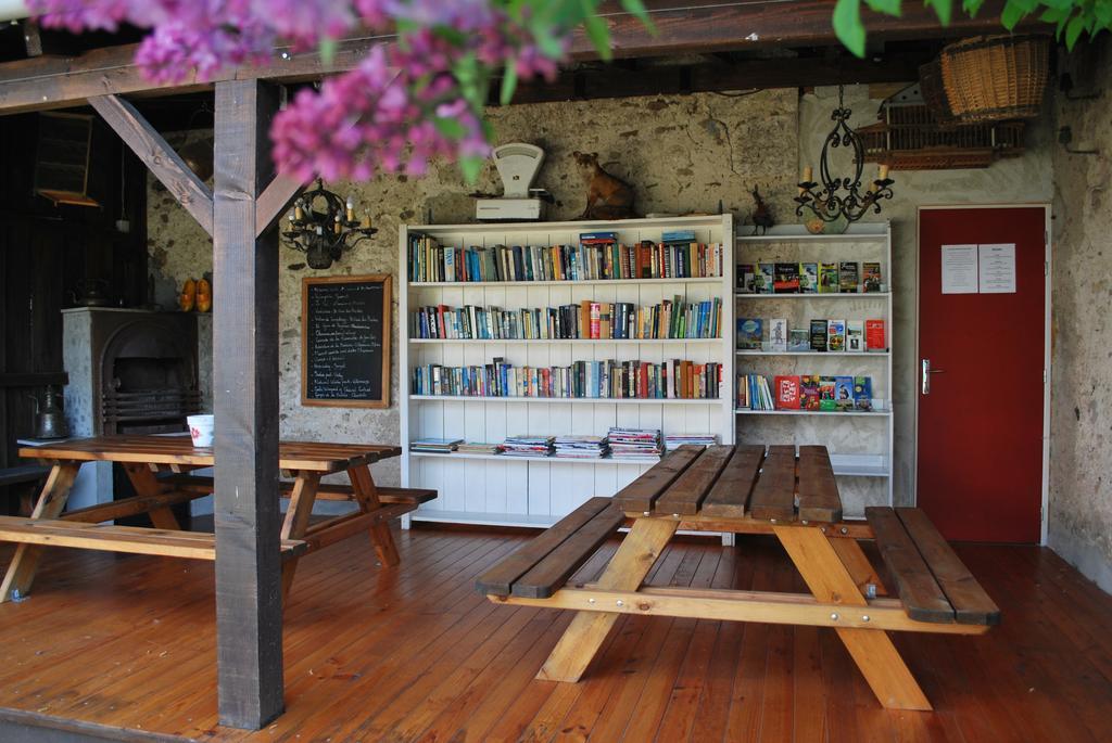 Domaine Les Gandins Bed & Breakfast Saint-Germain-de-Salles Exterior foto